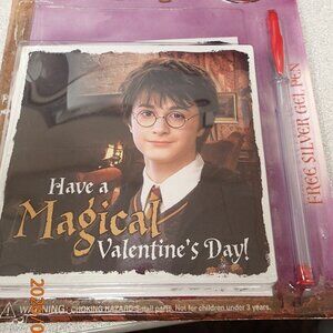 Harry Potter 34 Large Valentines with 48 Seals and magnet
